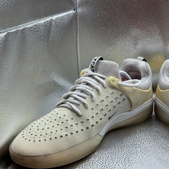 Size‎ 12 Nike SB Zoom Nyjah 3 Mens Beige Comfort Skate Shoes DJ6130-100